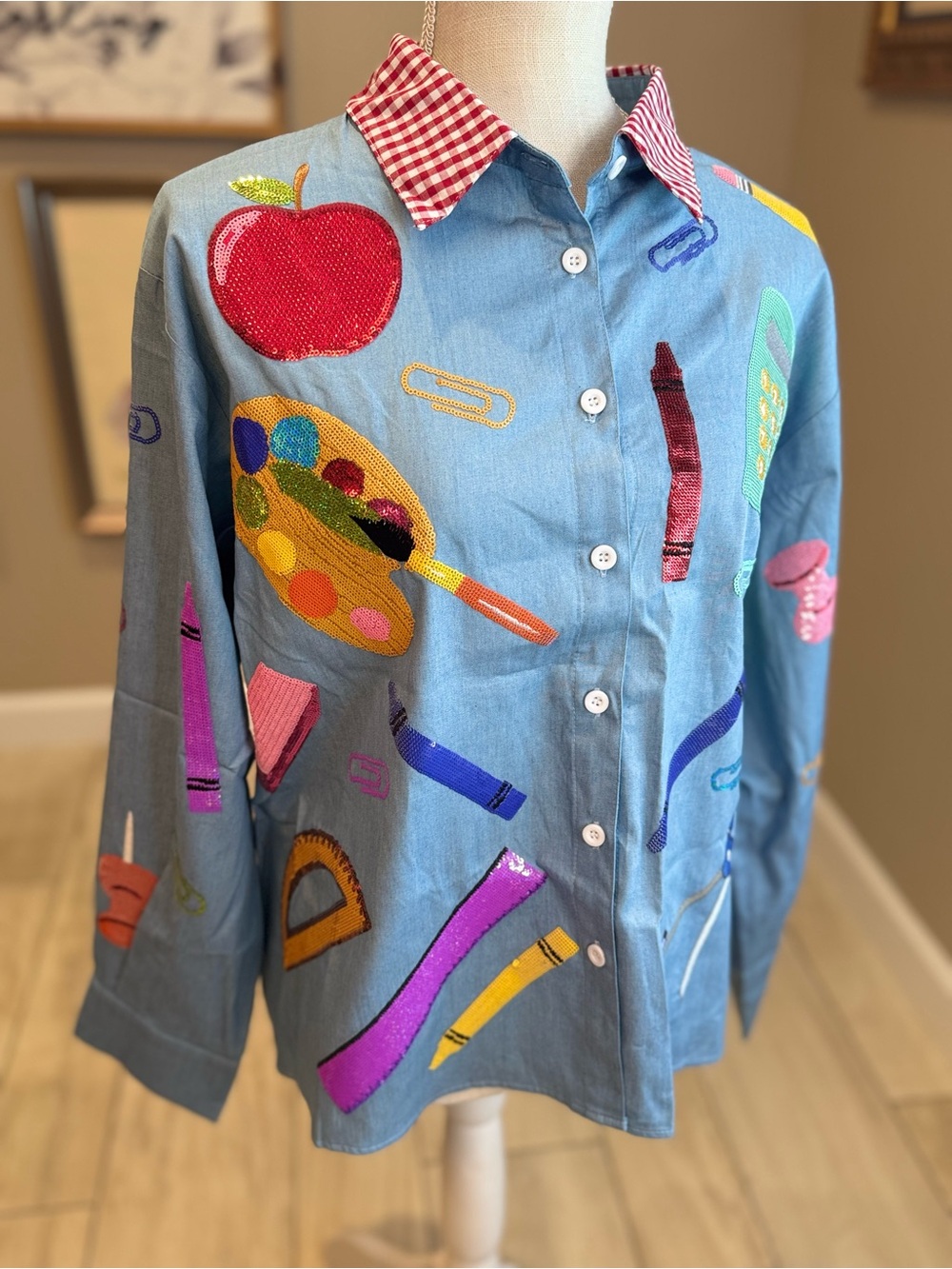 NWT! QUEEN OF SPARKLES Denim & Red Gingham Collar Teacher Icon Button Up Top